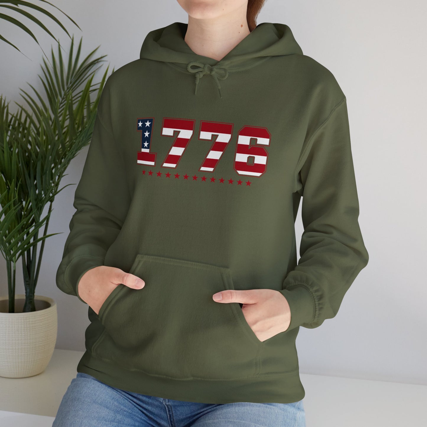 1776 Vintage American Patriot Hoodie – Unisex Heavy Blend™ Sweatshirt